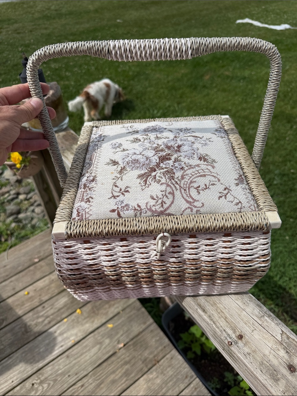 Woven Floral Appliqué Sewing Basket with Handle - Cream & Brown vintage singer